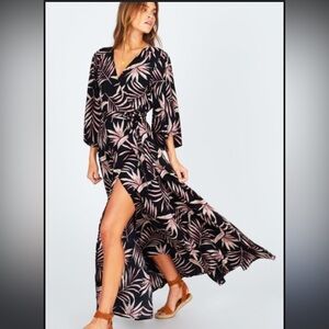 Amuse Society Isle of Love Maxi Wrap Dress Floral Black Small Resortwear Beach